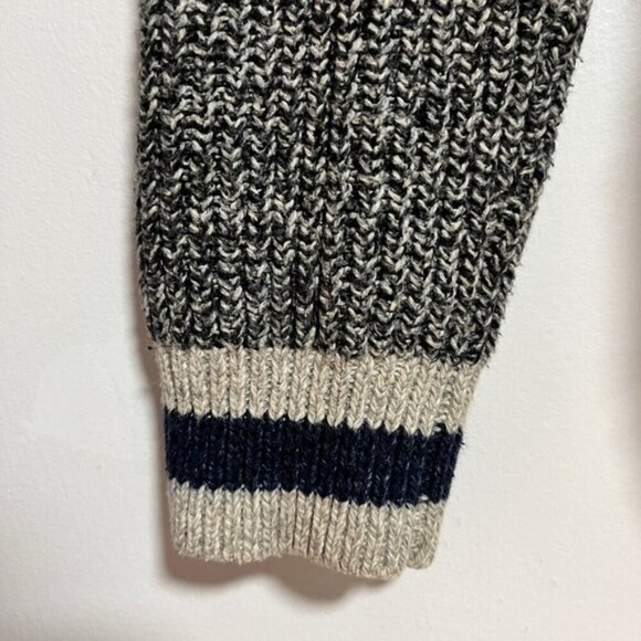 American Eagle Shawl Collar Knit Cardigan – Grey & Black – Size L - Picture 3 of 13